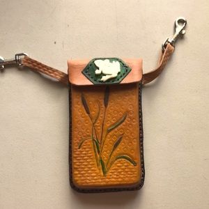 Cellphone purse